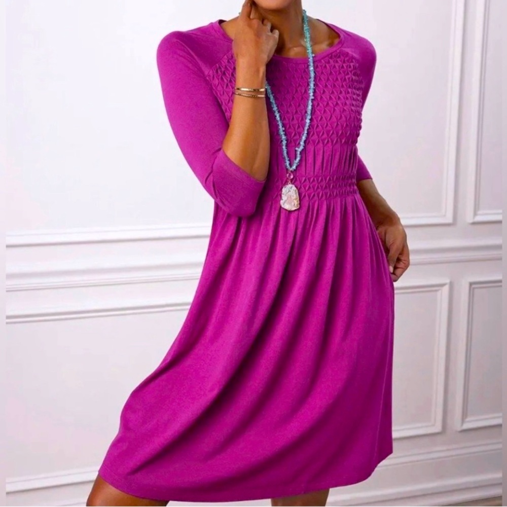 Soft Surroundings Dark Fuchsia
Sylvie Smocked Dress szM Barbie Pink